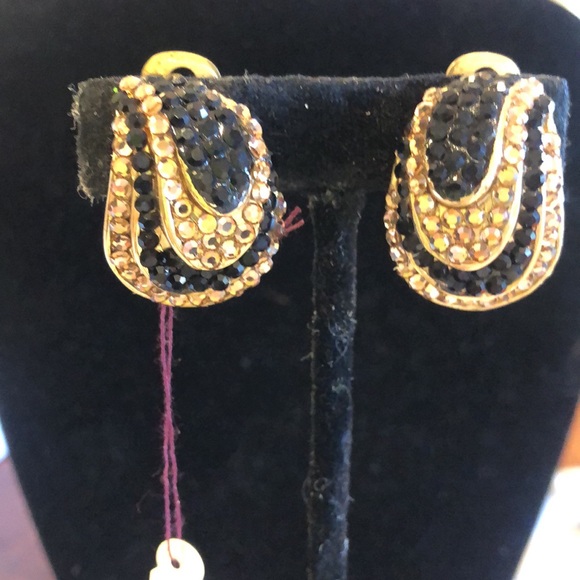 Jet Black & Light Colorado Crystal Pavé  She’ll Clip On Earrings - Picture 4 of 9